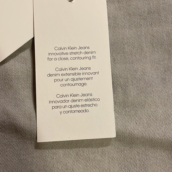 Calvin Klein Jean Shorts Youth (NWT) - Picture 5 of 8